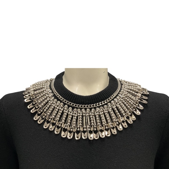 MICHAEL KORS COLLECTION BLACK / SILVER PAPERCLIP EMBELLISHED CASHMERE KNIT PULLO - Picture 5 of 5